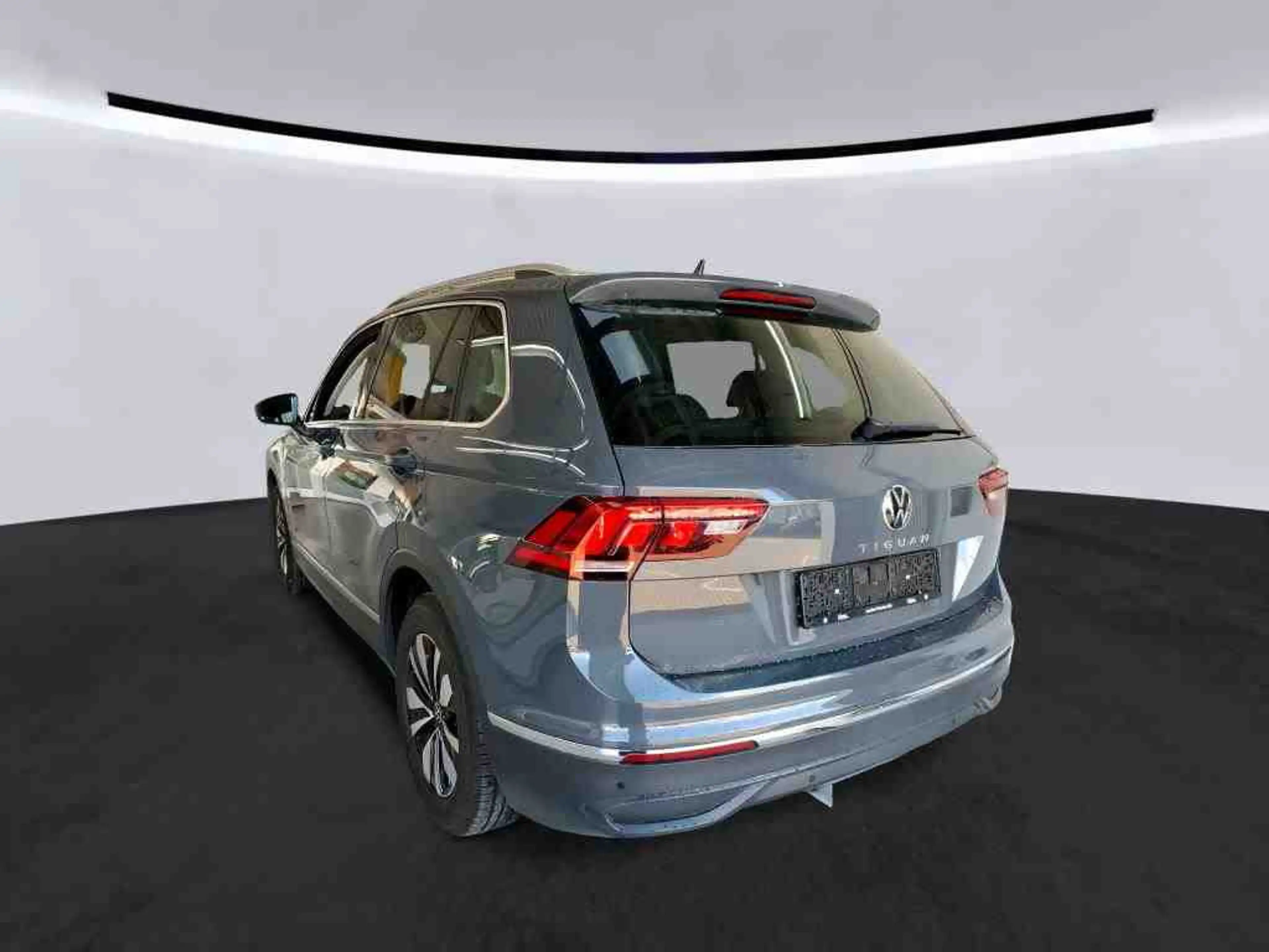 Volkswagen Tiguan 1.5 TSI DSG MOVE*LED*AHK*KAMERA*PDC*SHZ*N — photo 6