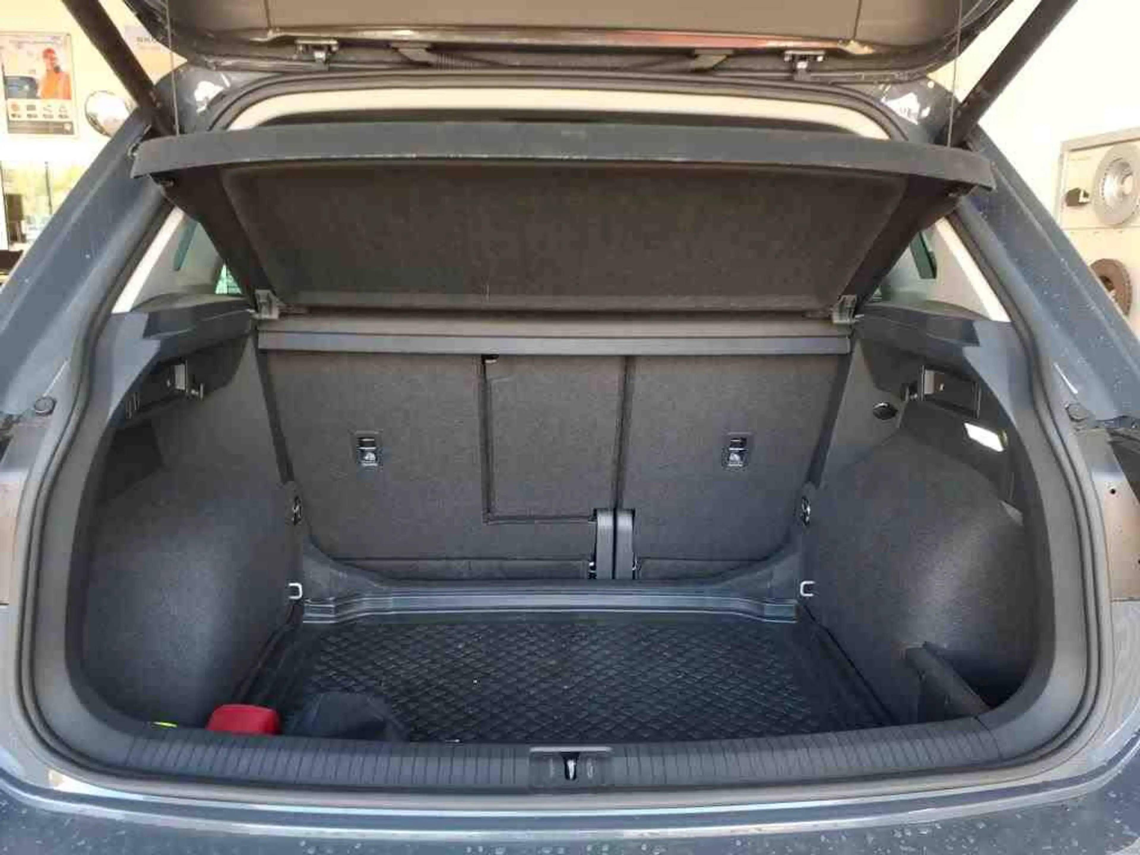 Volkswagen Tiguan 1.5 TSI DSG MOVE*LED*AHK*KAMERA*PDC*SHZ*N — photo 10