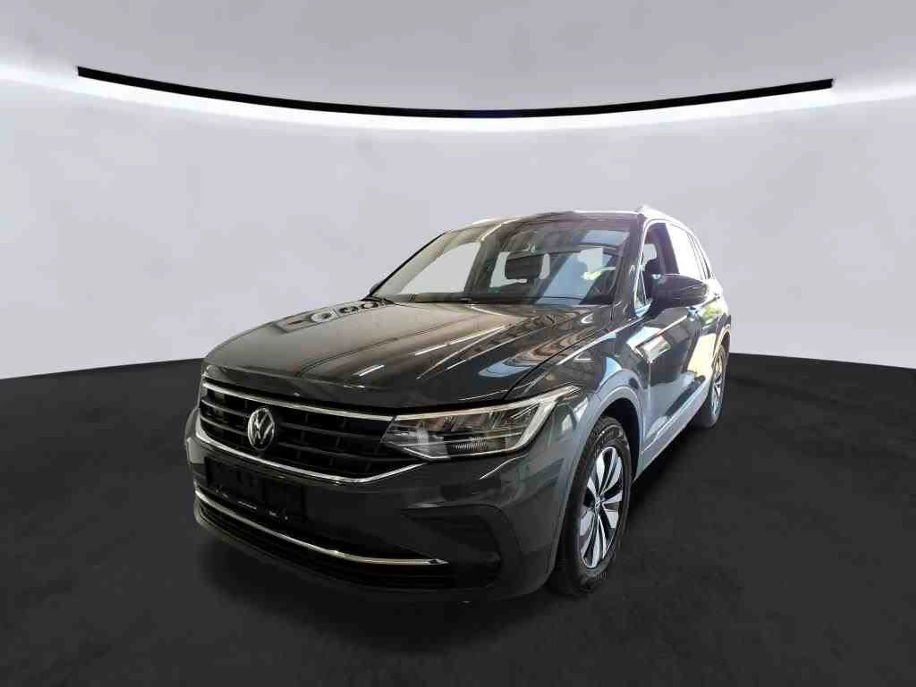 Volkswagen Tiguan 1.5 TSI DSG MOVE*LED*AHK*KAMERA*PDC*SHZ*N — photo 2