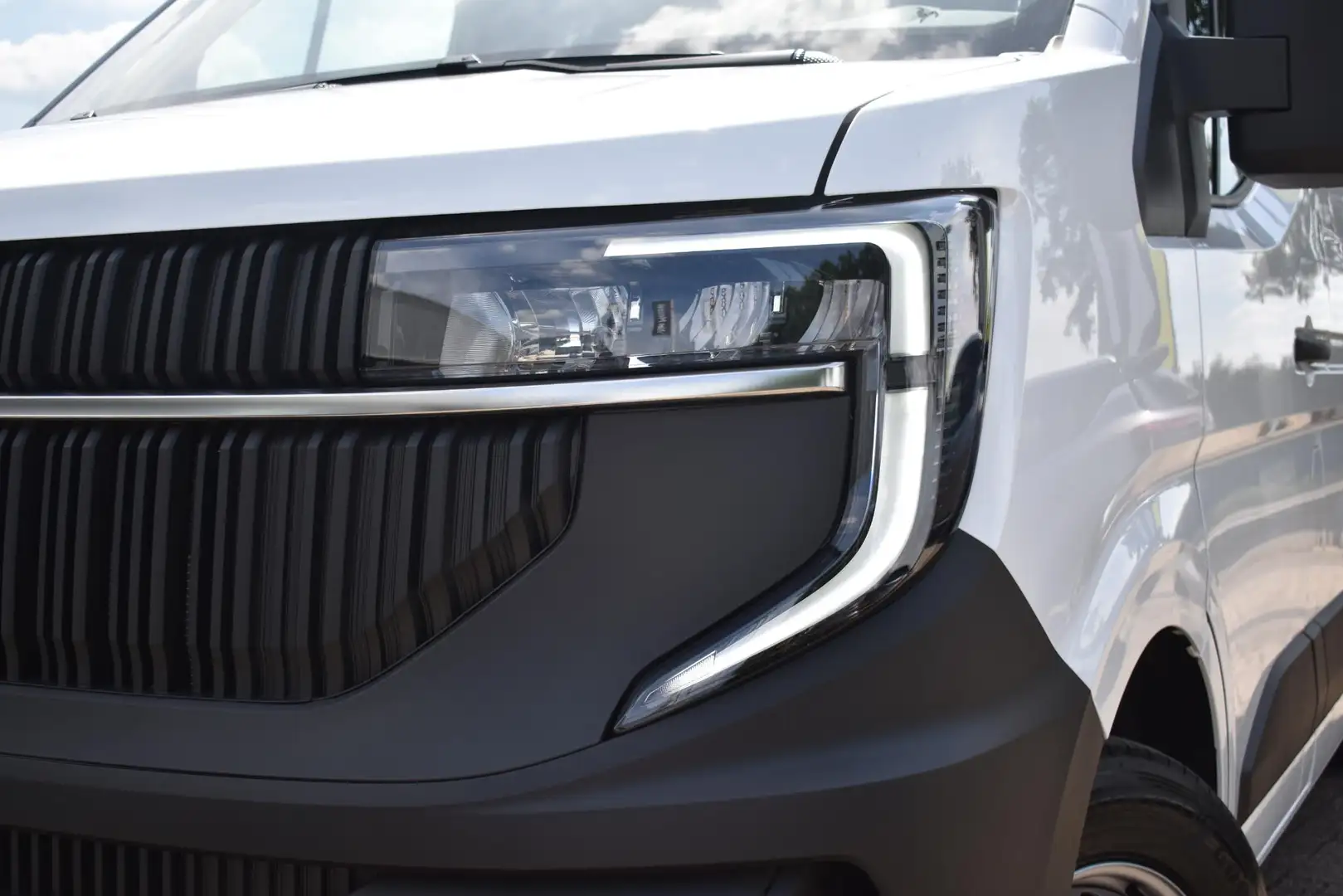 Renault Master E-Tech T35 L2H2 Advance long range 87 kWh 140PK Lo - 2