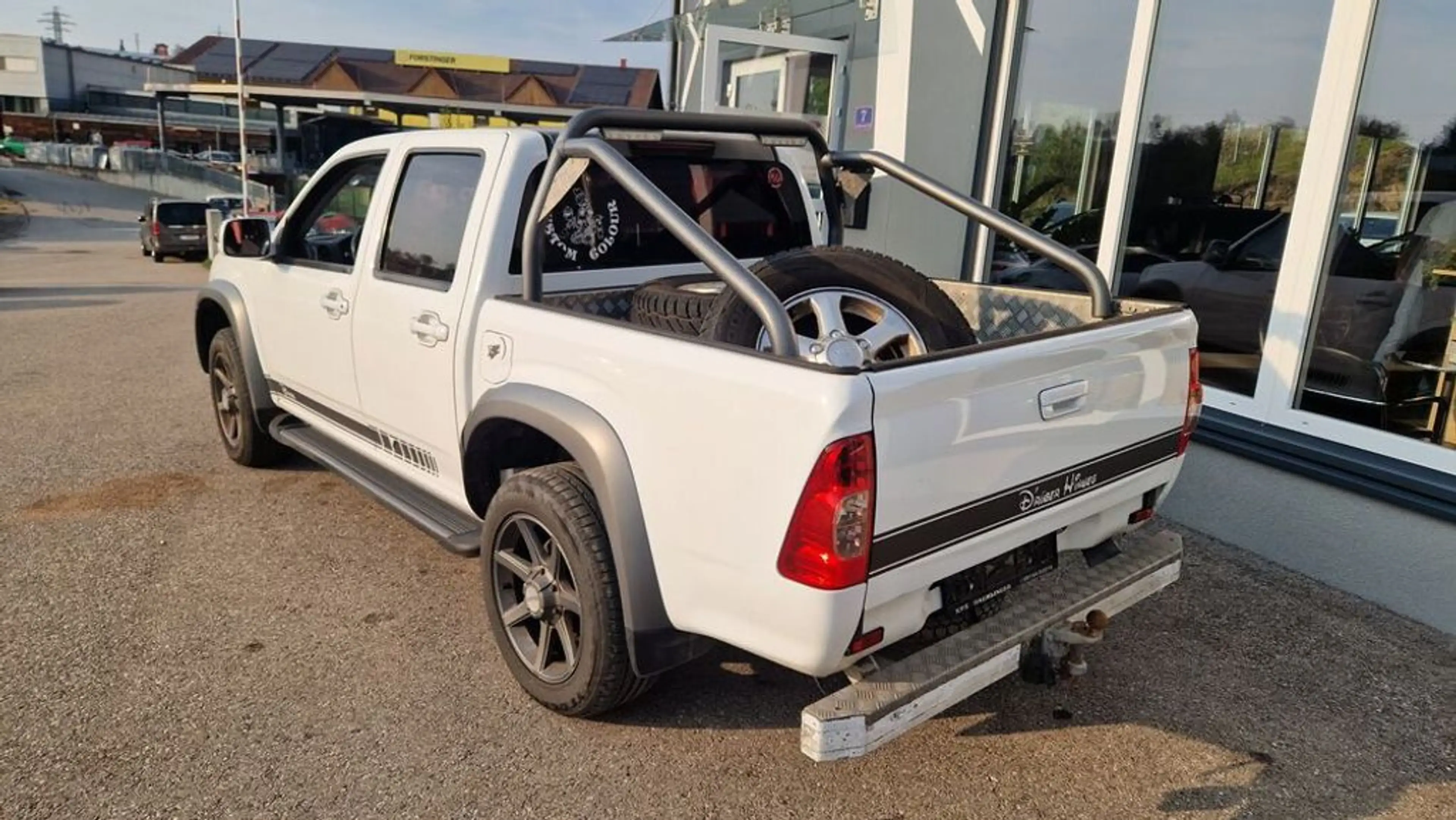 Isuzu D-Max D-MAX Double Cab 2,5 4x4 ''1.Besitz'' — photo 12