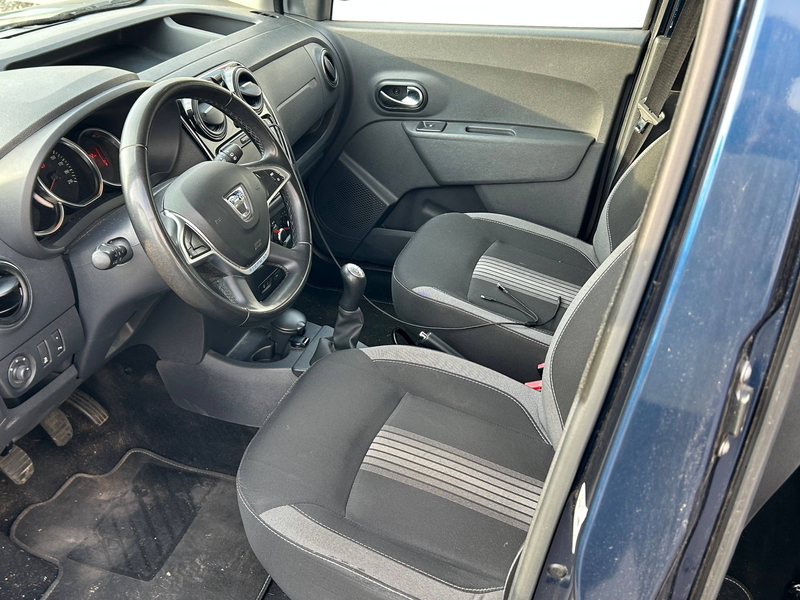 Dacia Dokker Dokker TCe 115 Stepway Celebration — photo 9