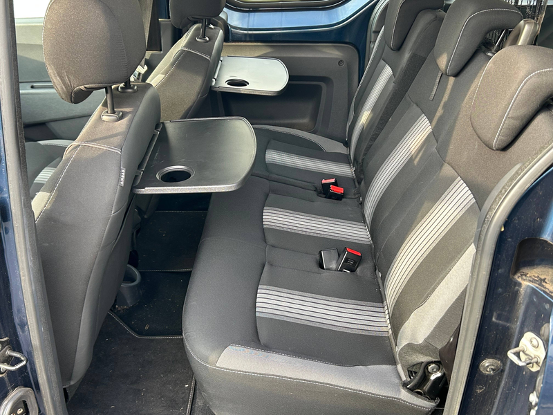 Dacia Dokker Dokker TCe 115 Stepway Celebration — photo 10