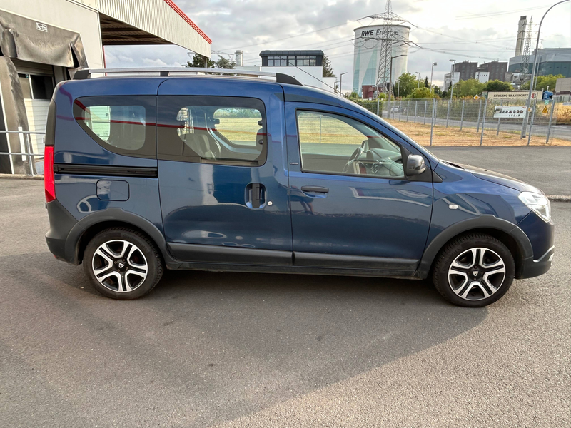Dacia Dokker Dokker TCe 115 Stepway Celebration — photo 3