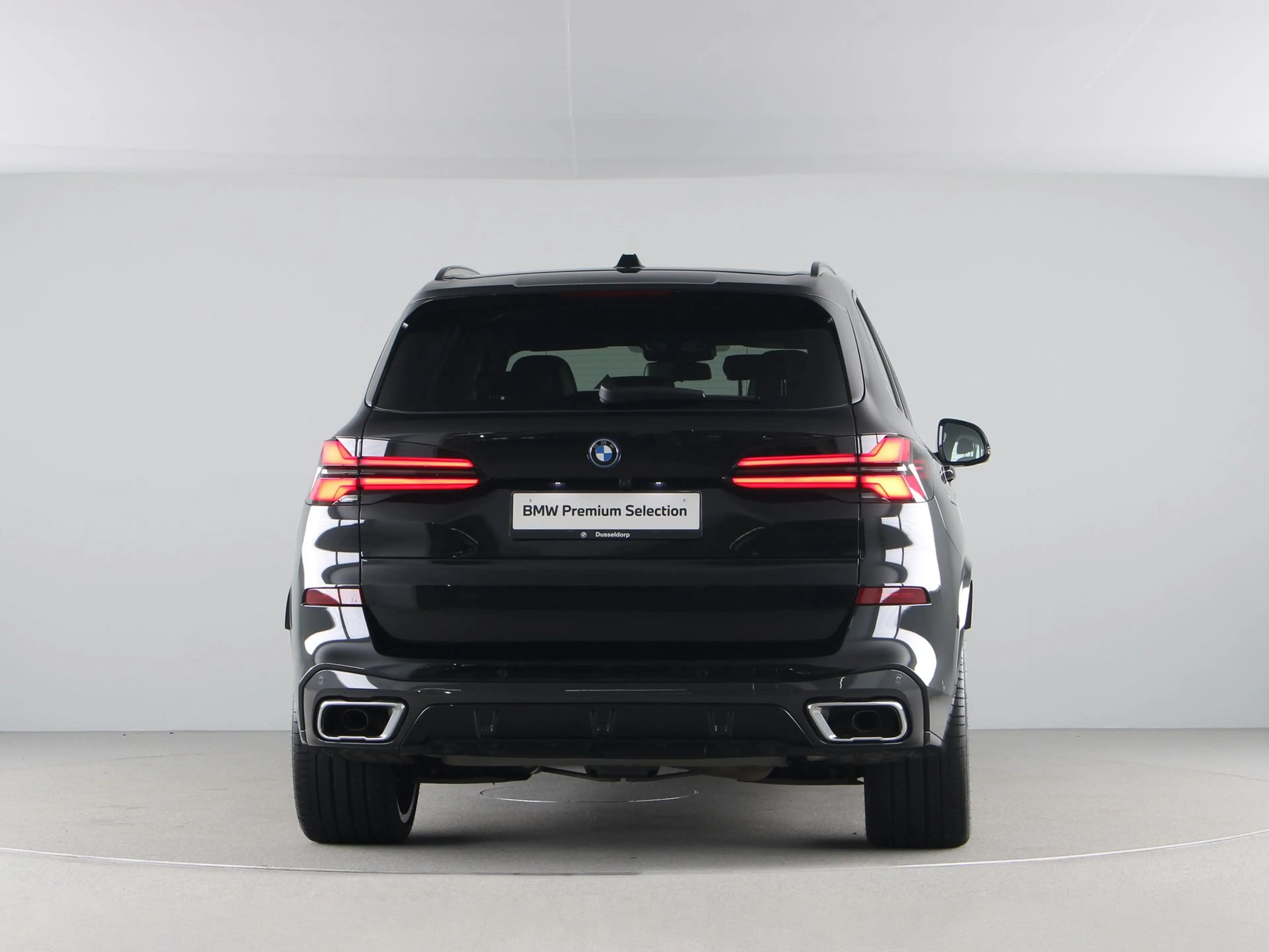 BMW X5 xDrive50e M-Sport SoH 100% — photo 10