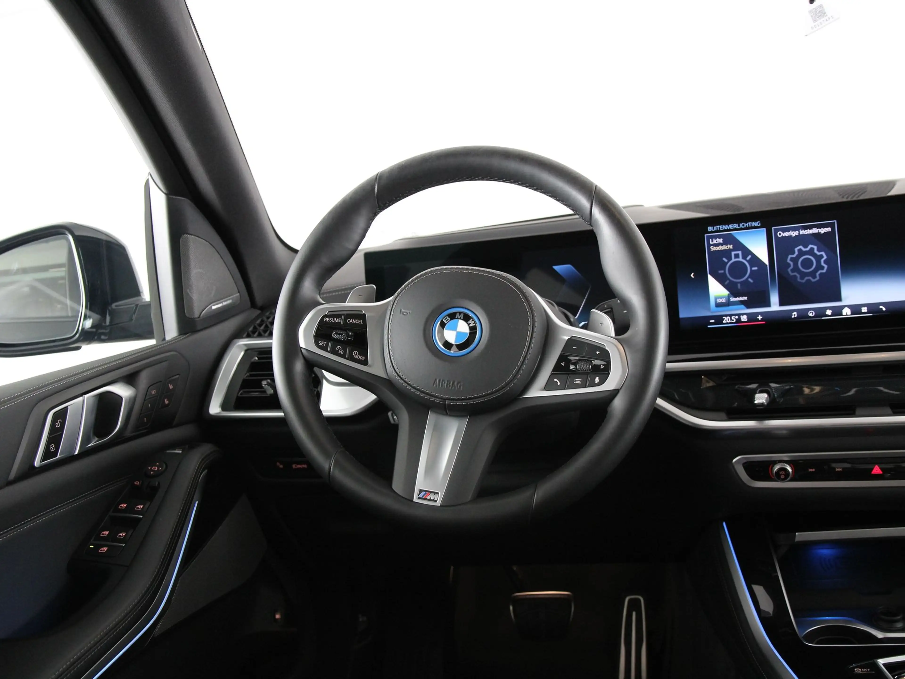 BMW X5 xDrive50e M-Sport SoH 100% — photo 2
