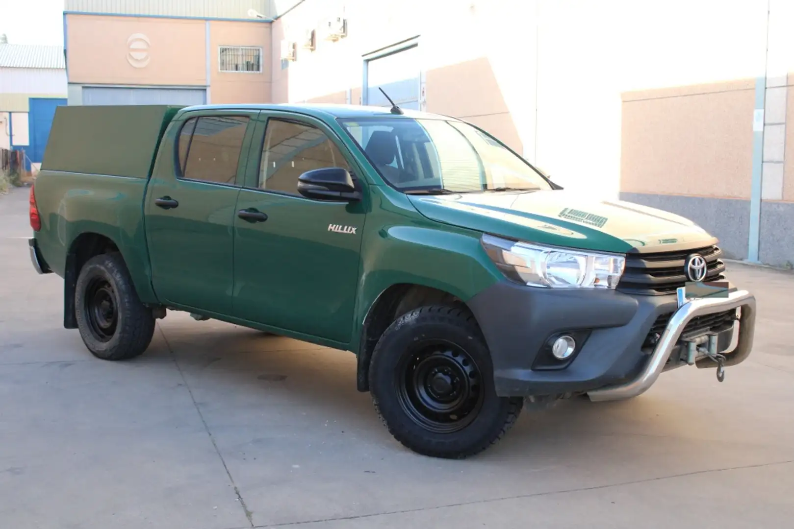 Toyota Hilux Cabina Doble GX Blanco - 2