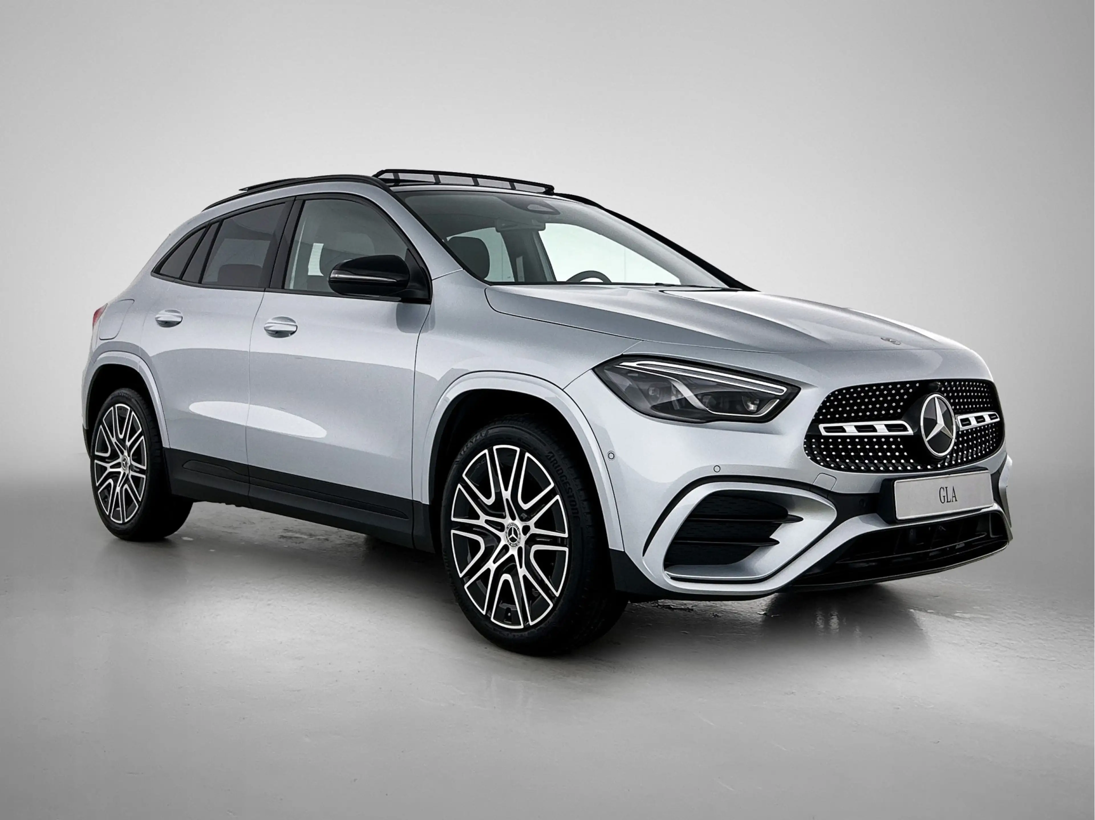 Mercedes-Benz GLA 250 e 140 Year Edition | Plus pakket | Nightpakket | P — photo 14