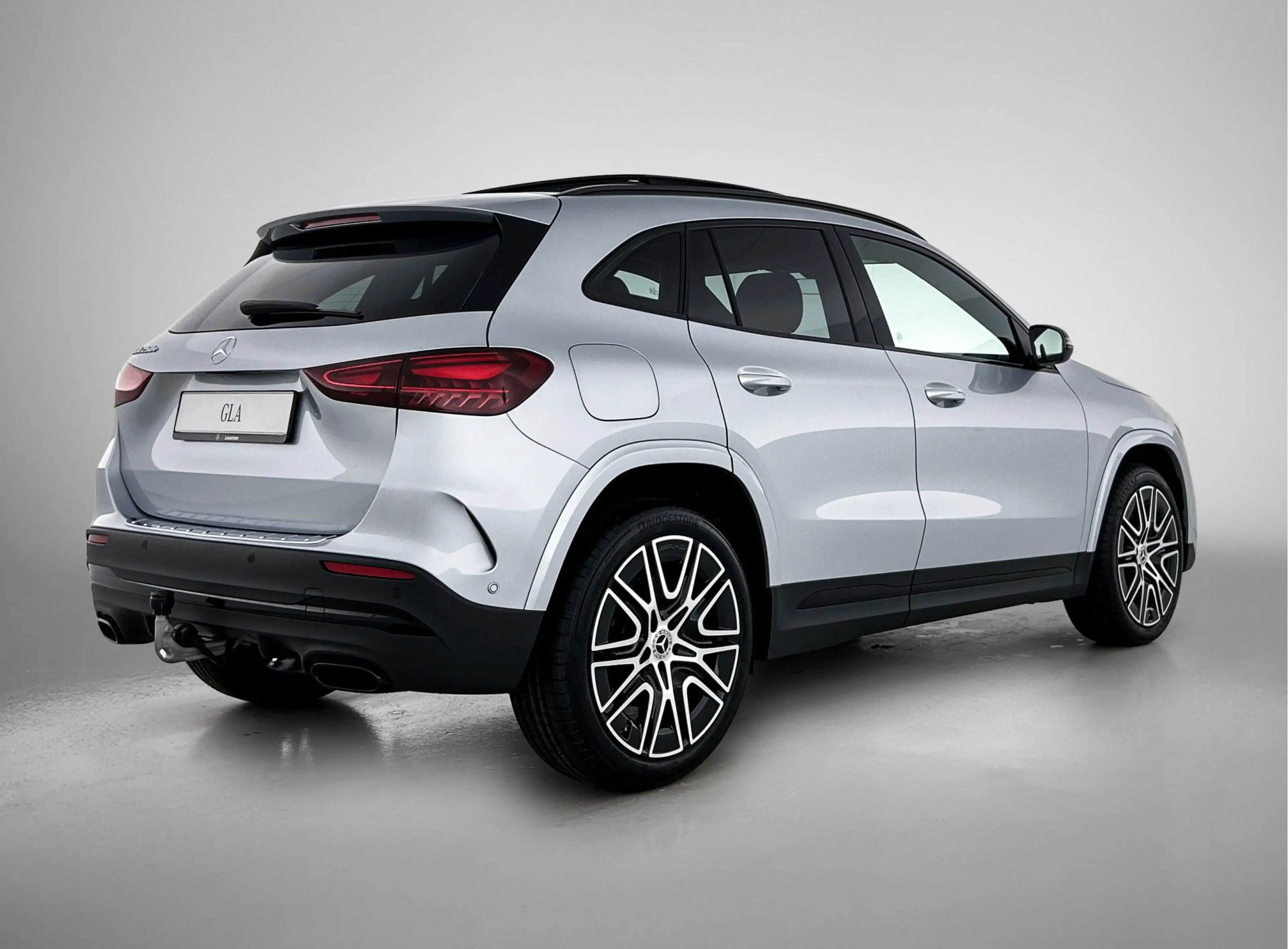 Mercedes-Benz GLA 250 e 140 Year Edition | Plus pakket | Nightpakket | P — photo 2