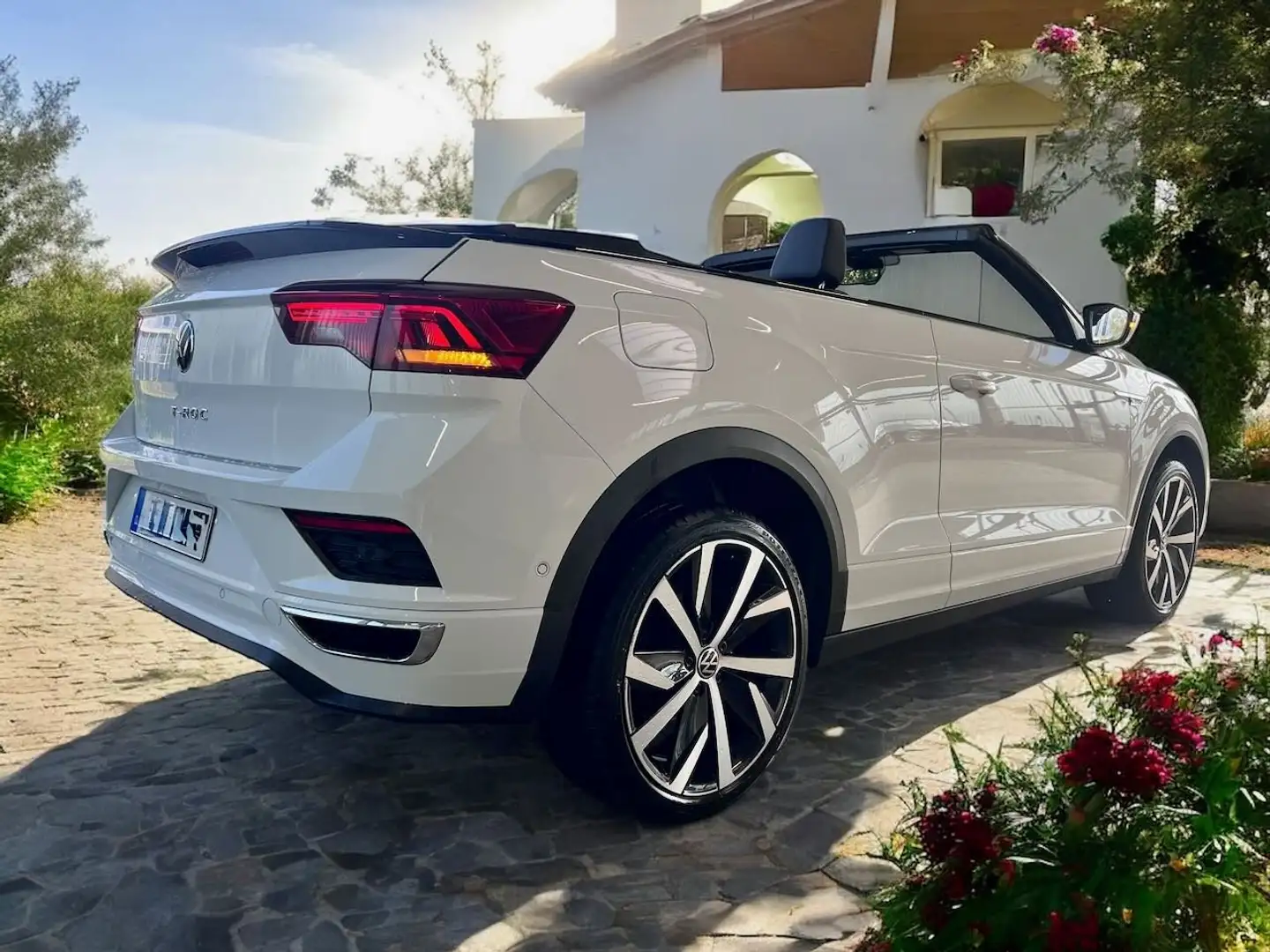 Volkswagen T-Roc T-Roc Cabriolet 1 Hand ACC LED DSG R-Line Weiß - 2