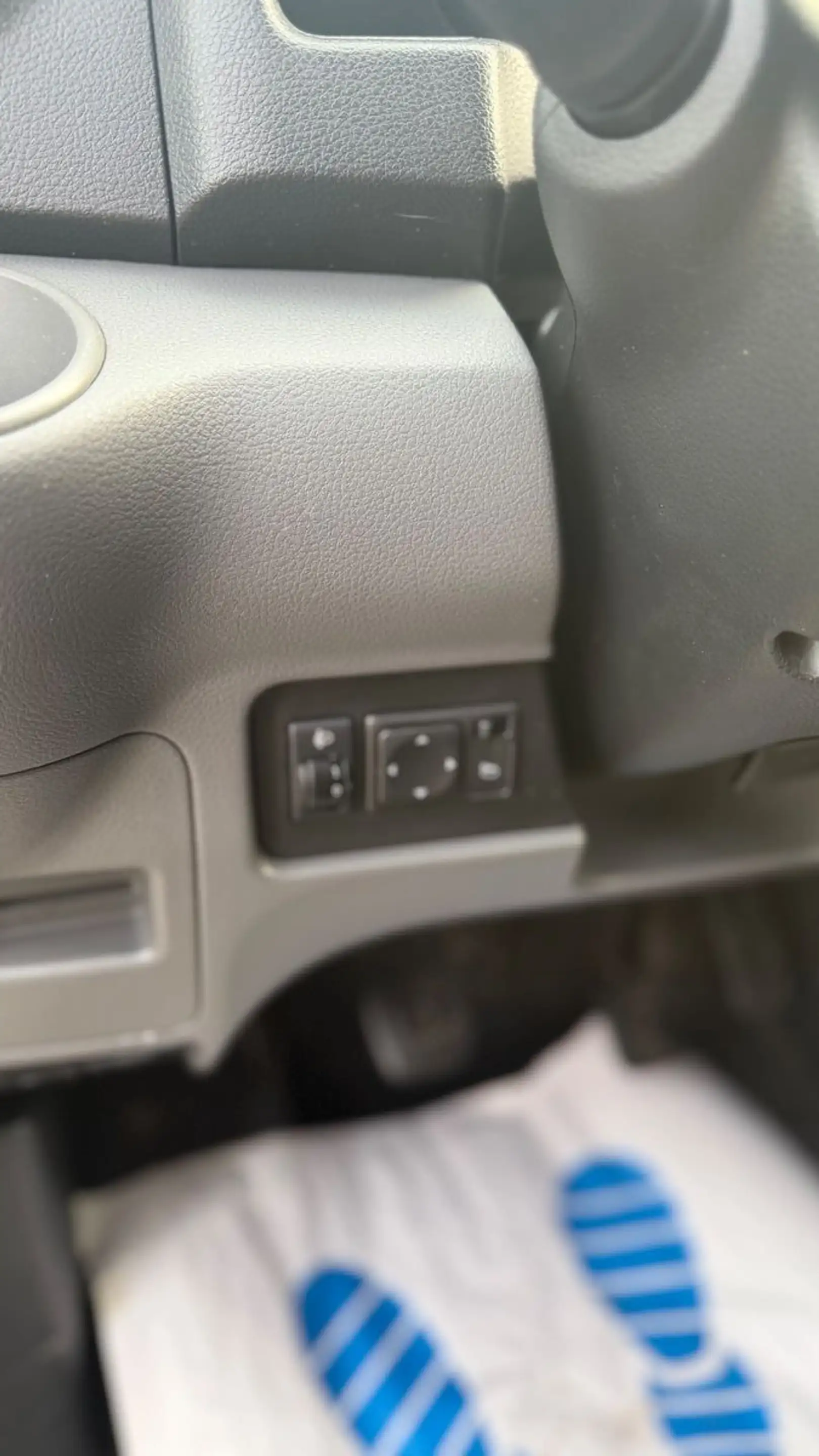 Nissan NV200 /Evalia Evalia Premium (7 Sitze) Benzin — photo 13