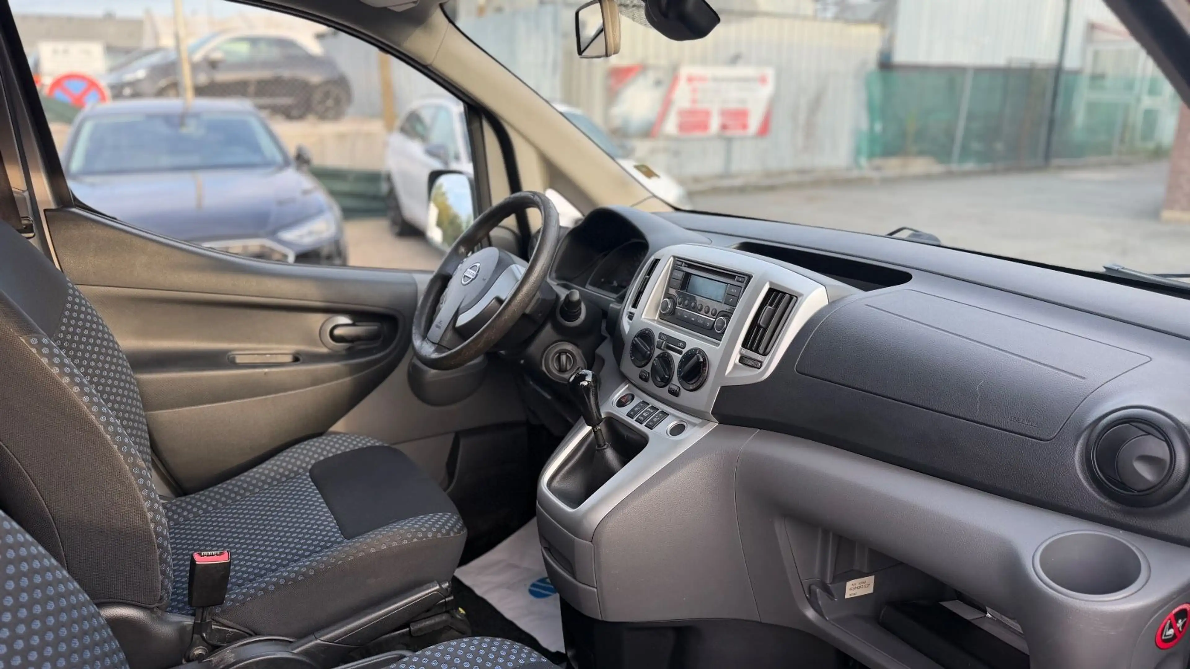 Nissan NV200 /Evalia Evalia Premium (7 Sitze) Benzin — photo 2