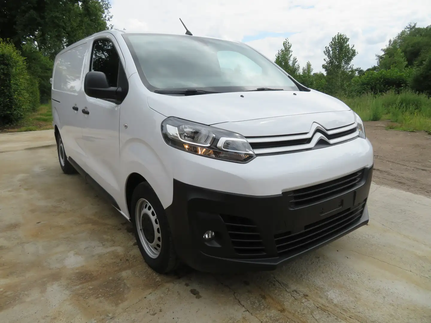 Citroen Jumpy Club - 1.5 BlueHDi Weiß - 1