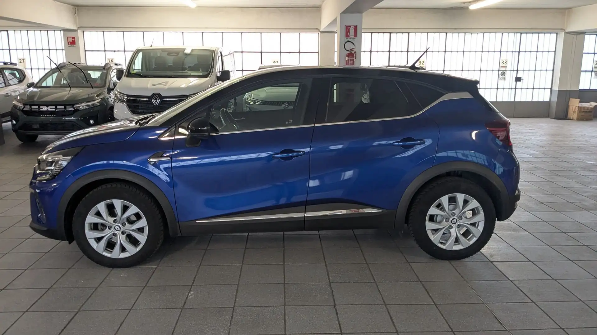 Renault Captur Techno TCe  90 CV Azul - 2