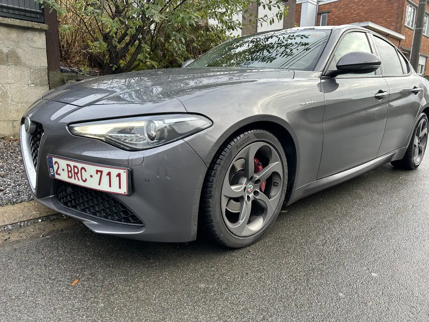 Alfa Romeo Giulia 2.2 MJD Super ATX (EU6D) Gris - 2