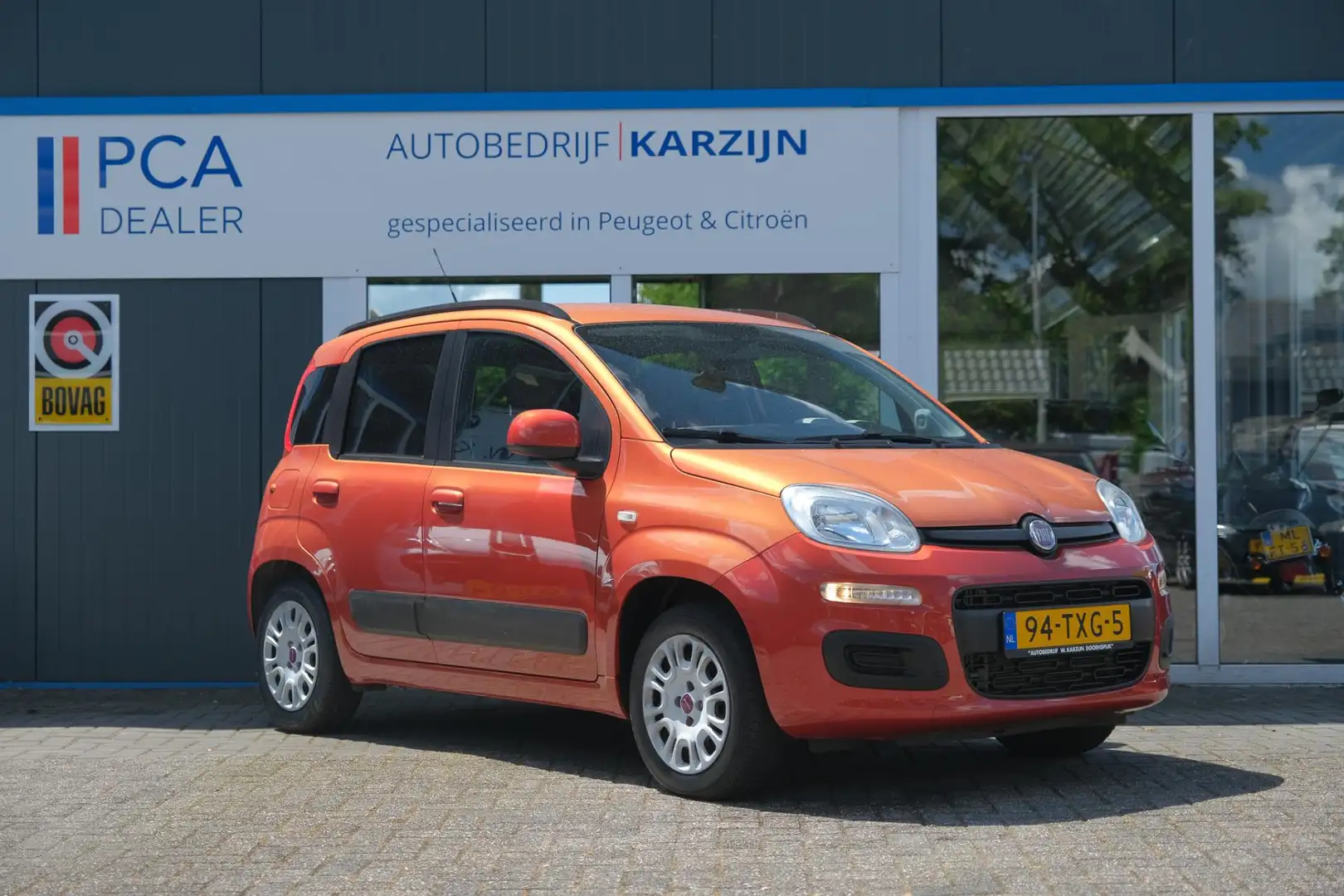 Fiat Panda 0.9 TwinAir Lounge Rood - 2