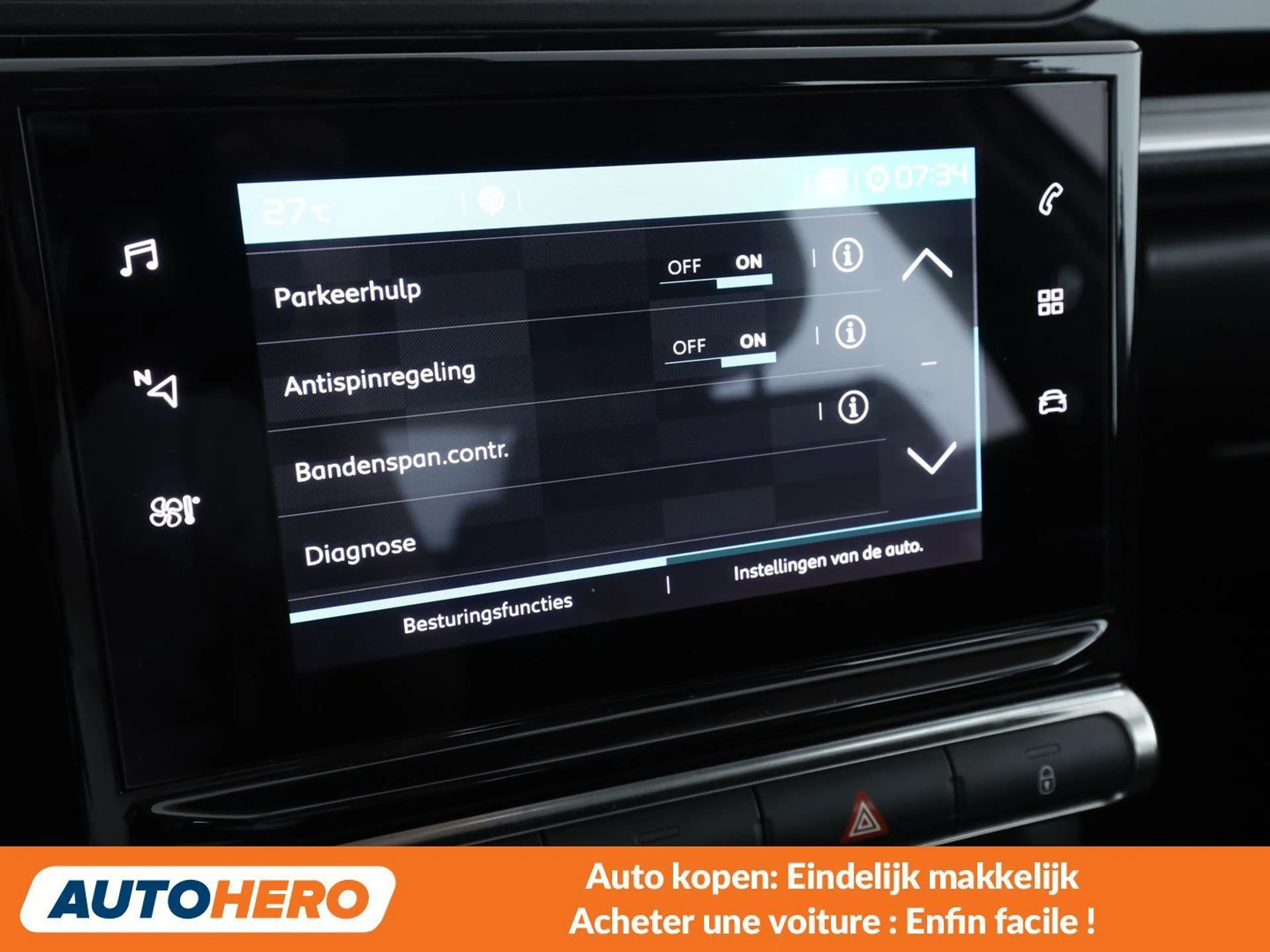 Citroen C3 1.2 PureTech Shine Pack — photo 11