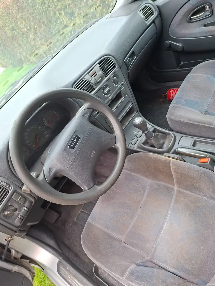 Volvo S40 1.9 Turbo, foto 8