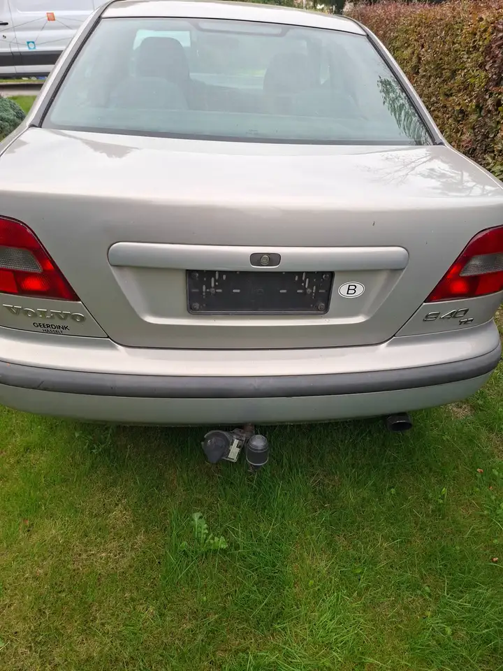 Volvo S40 1.9 Turbo, foto 5