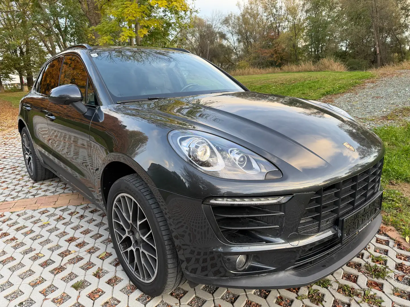 Porsche Macan Macan Gris - 2