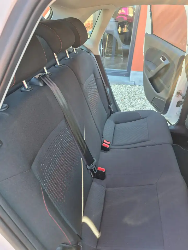 Volkswagen Polo Citadine 5 portes — photo 11