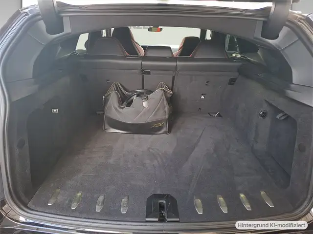 BMW XM view 12