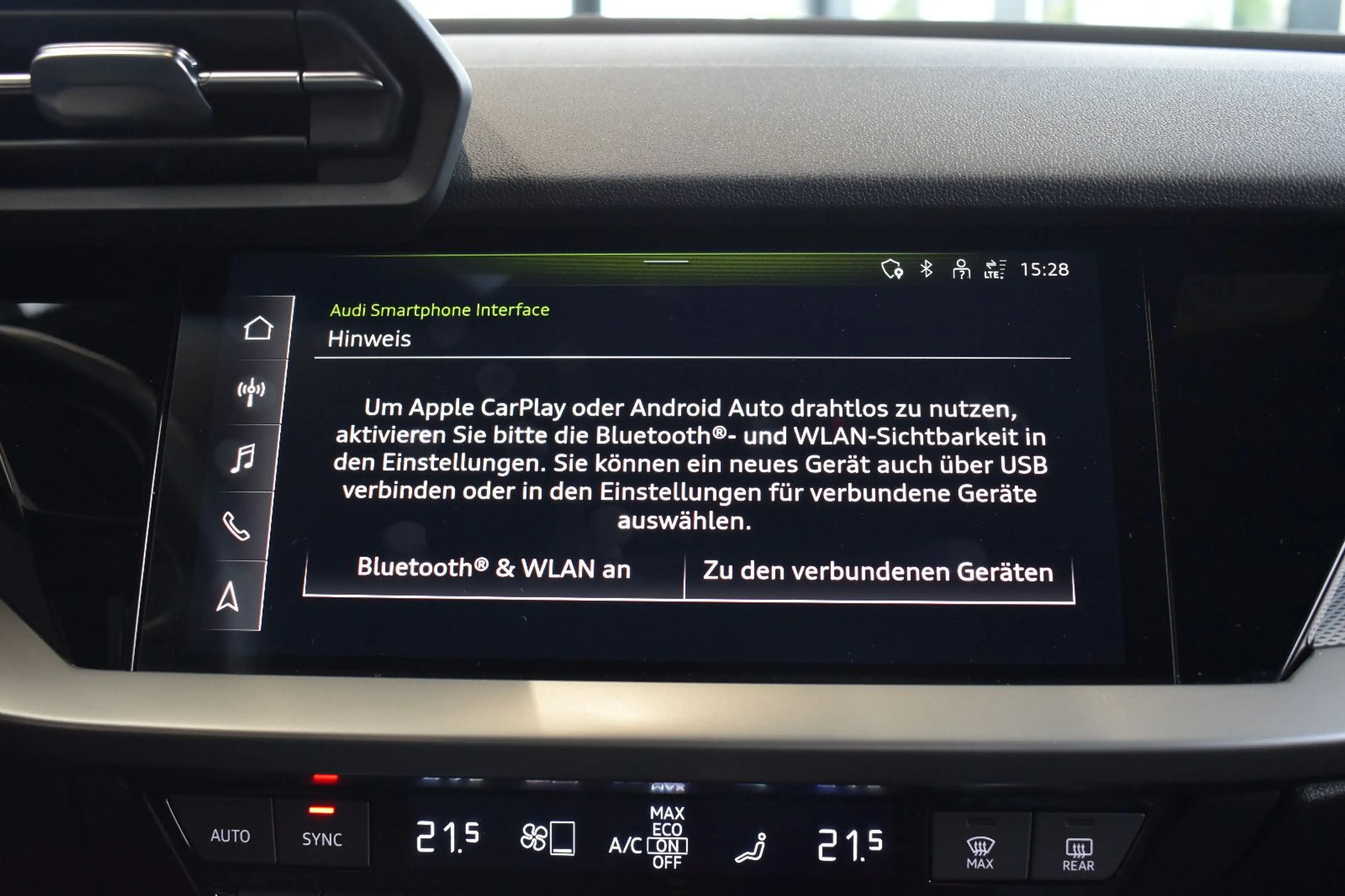 Audi A3 Sportback 40TFSIe S-tronic LED~VirtualC~AHK — photo 14
