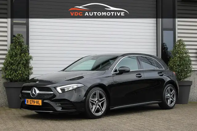 Mercedes-Benz A 200 AMG Camera | LED | Stoelverwarming | Keyless | Wid