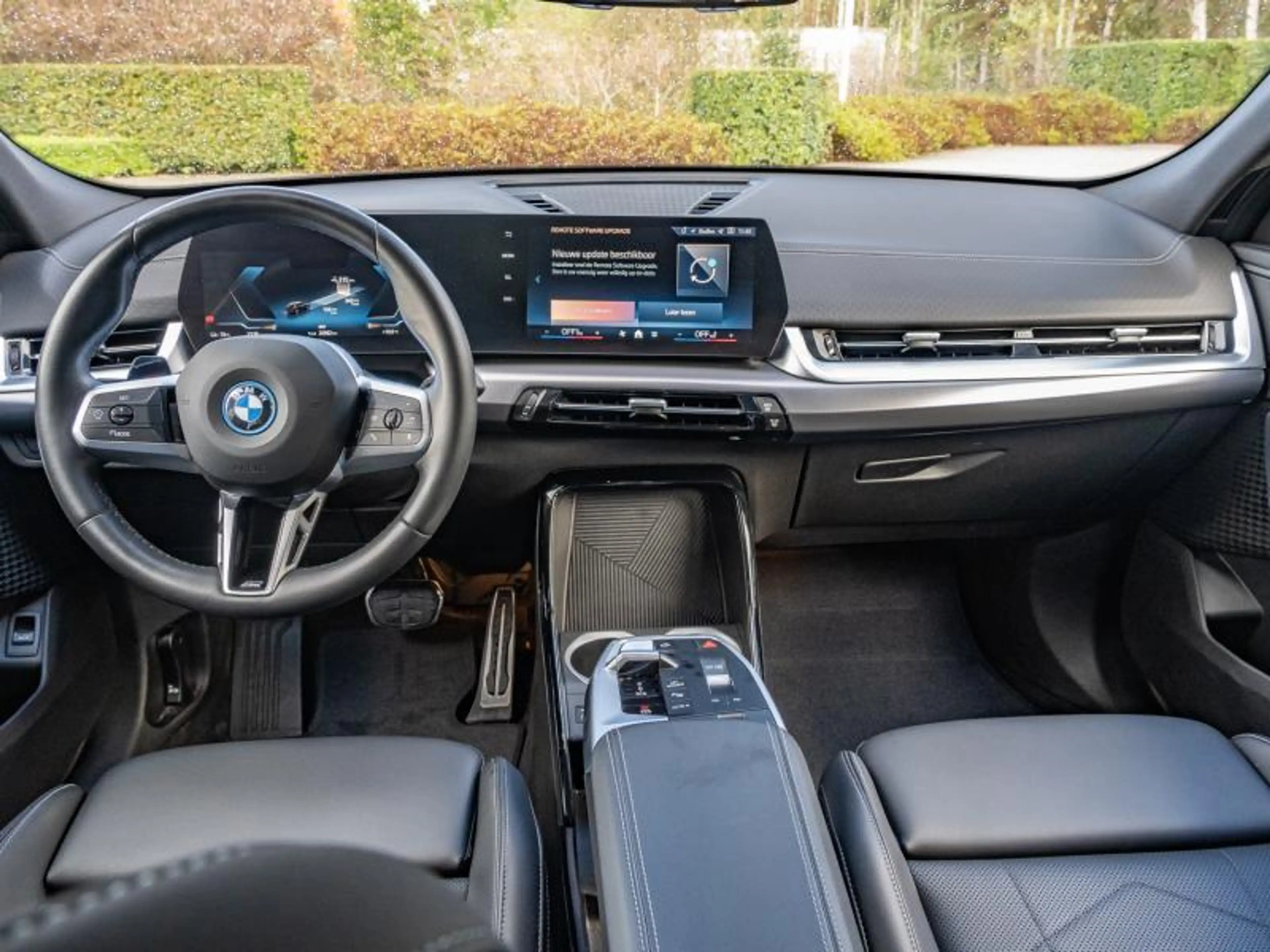 BMW iX2 eDrive20/M-sport Pro/ — photo 7