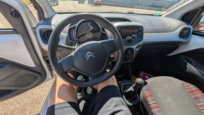 Citroen C1 Feel — photo 13