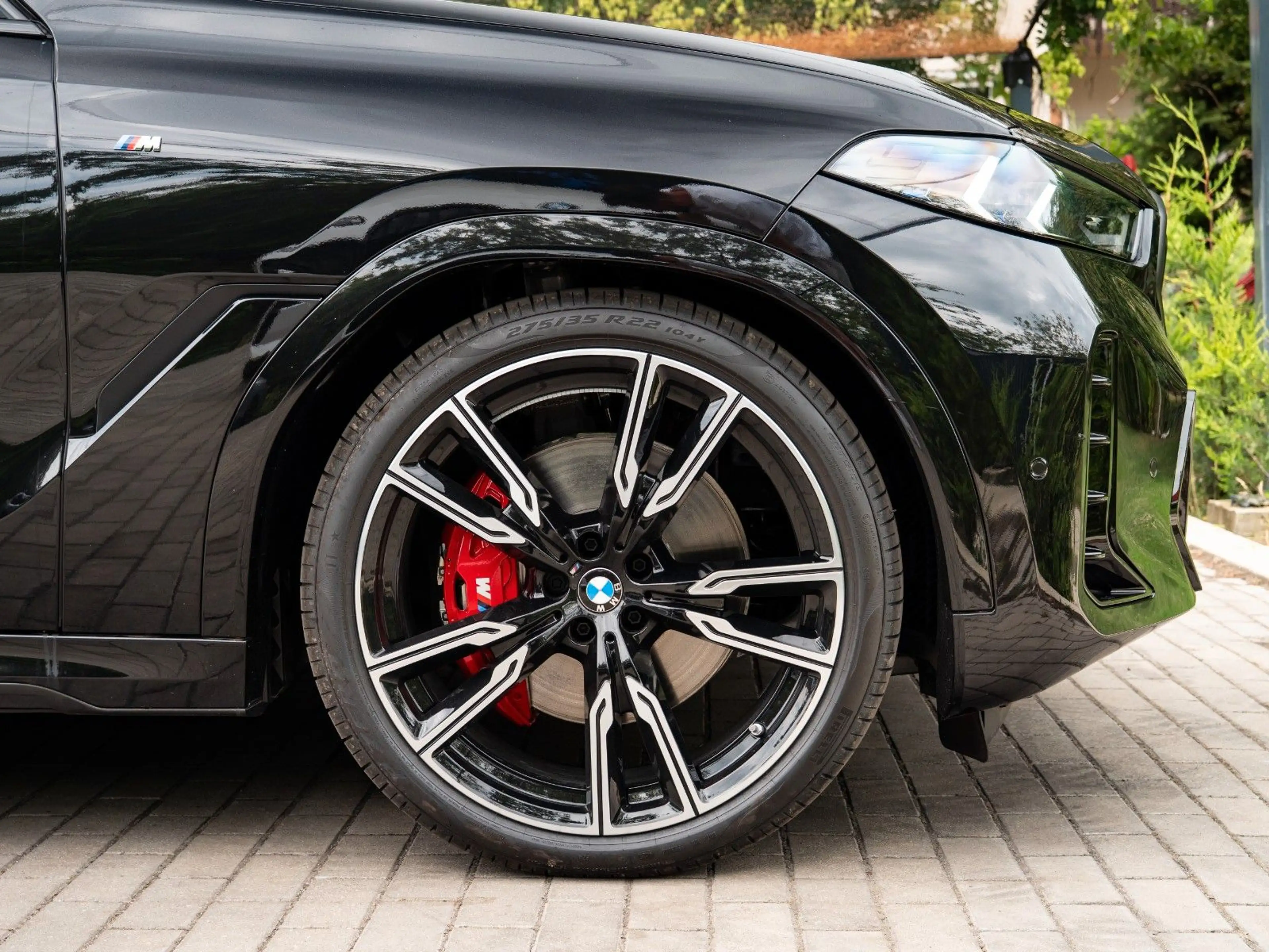 BMW X6 40d M SPORT.LUFTFE.PANO.HUD.360°AHK.H/K.22" — photo 14