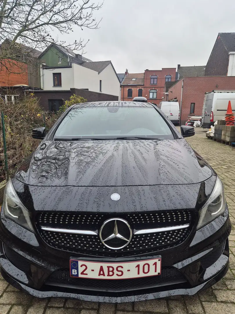 Mercedes-Benz CLA 200 CLA 200 CDI Zwart - 1