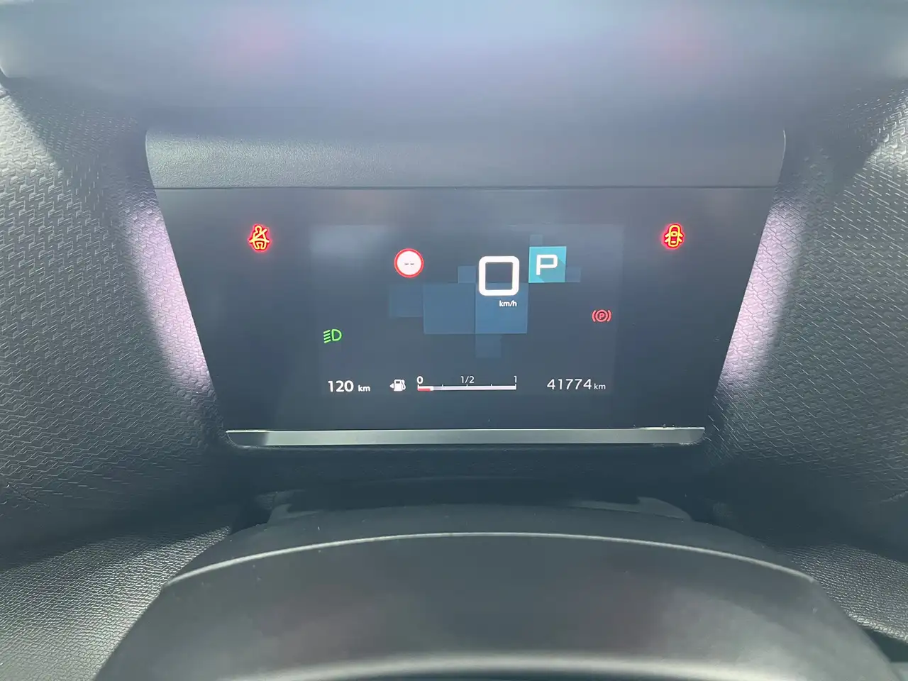 Citroen C4 C4 III 2021 1.5 bluehdi Shine s 13
