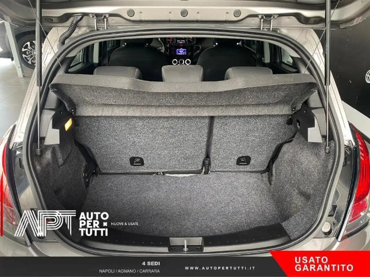 Lancia Ypsilon 1.0 hybrid Silver s&s 70cv, миниатюра 20