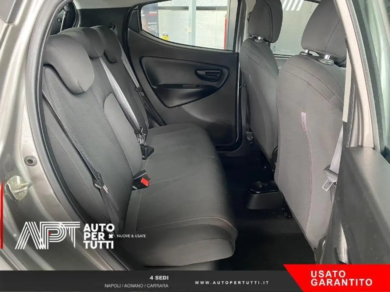 Lancia Ypsilon 1.0 hybrid Silver s&s 70cv, миниатюра 14