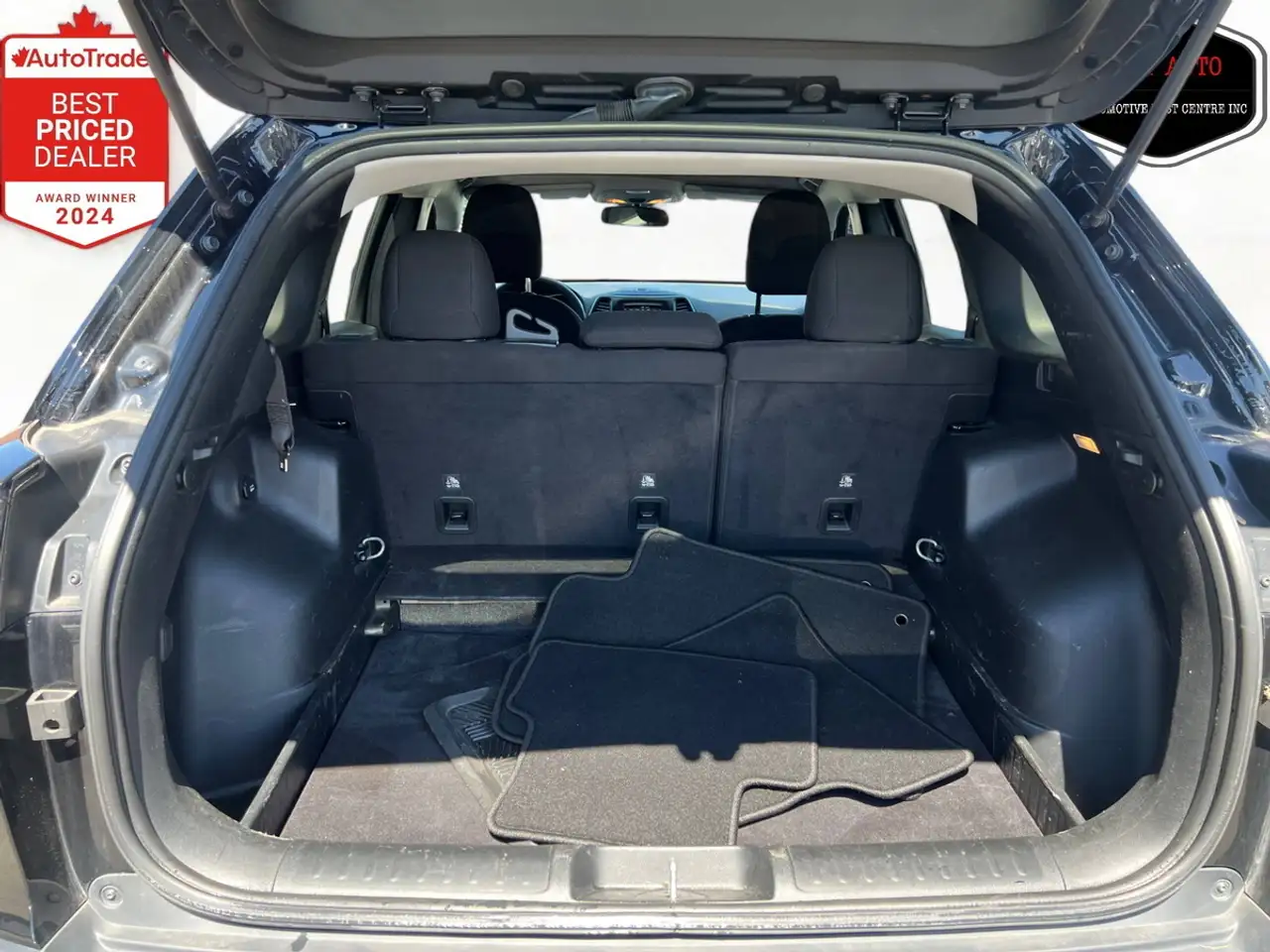 Jeep Cherokee снимка Jeep Cherokee