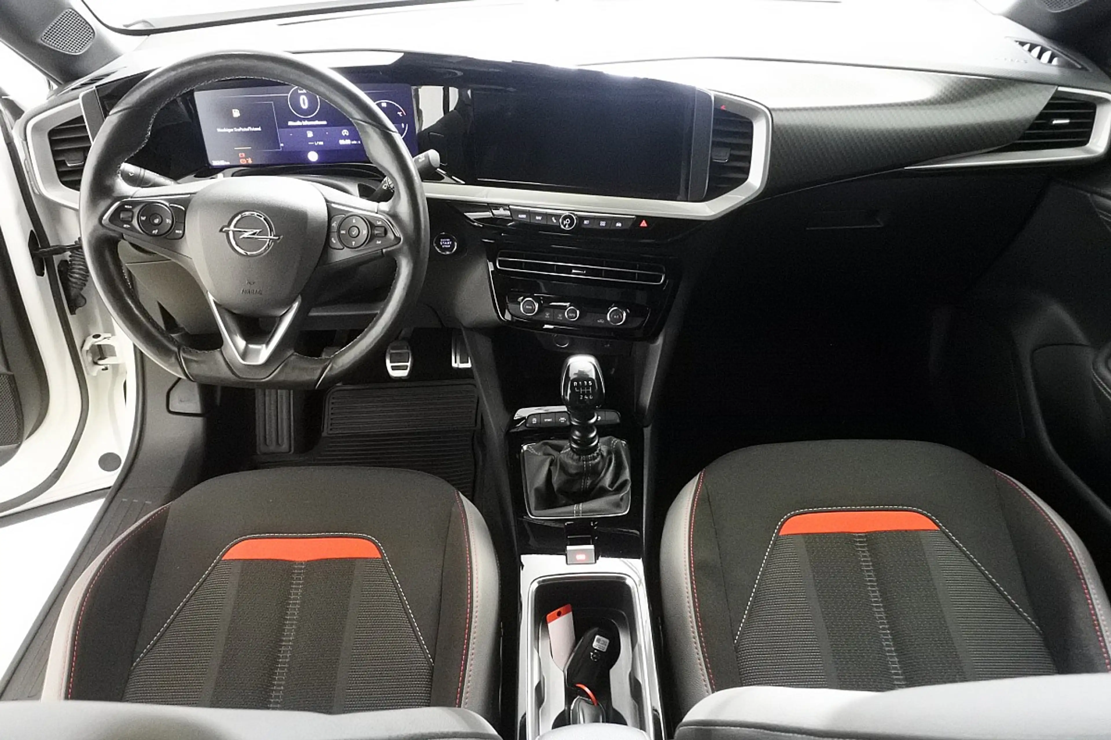 Opel Mokka 1,2 Direct Injection Turbo GS — photo 9