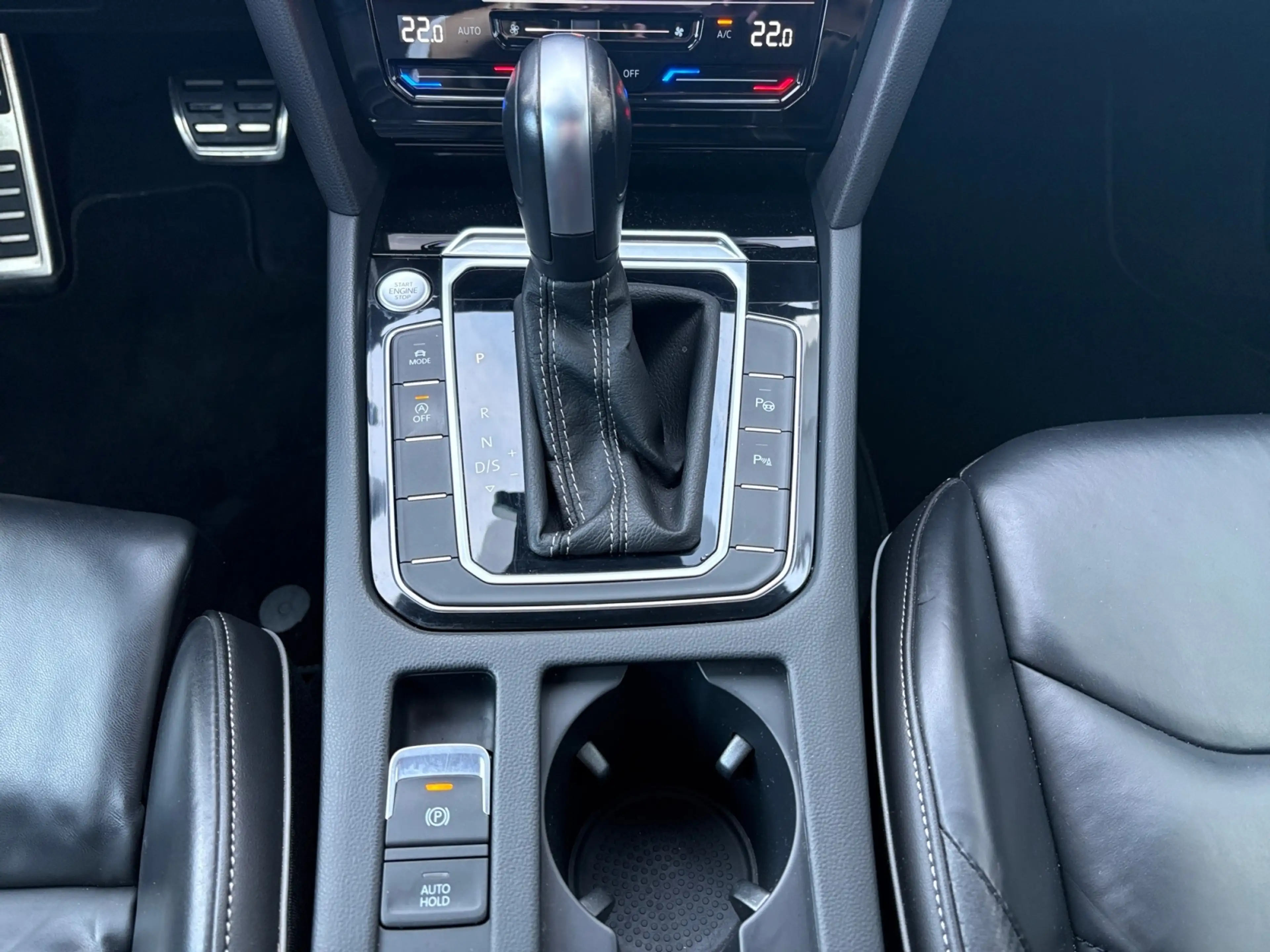 Volkswagen Arteon Shooting Brake 2,0 TSI DSG R-Line AHK — photo 15