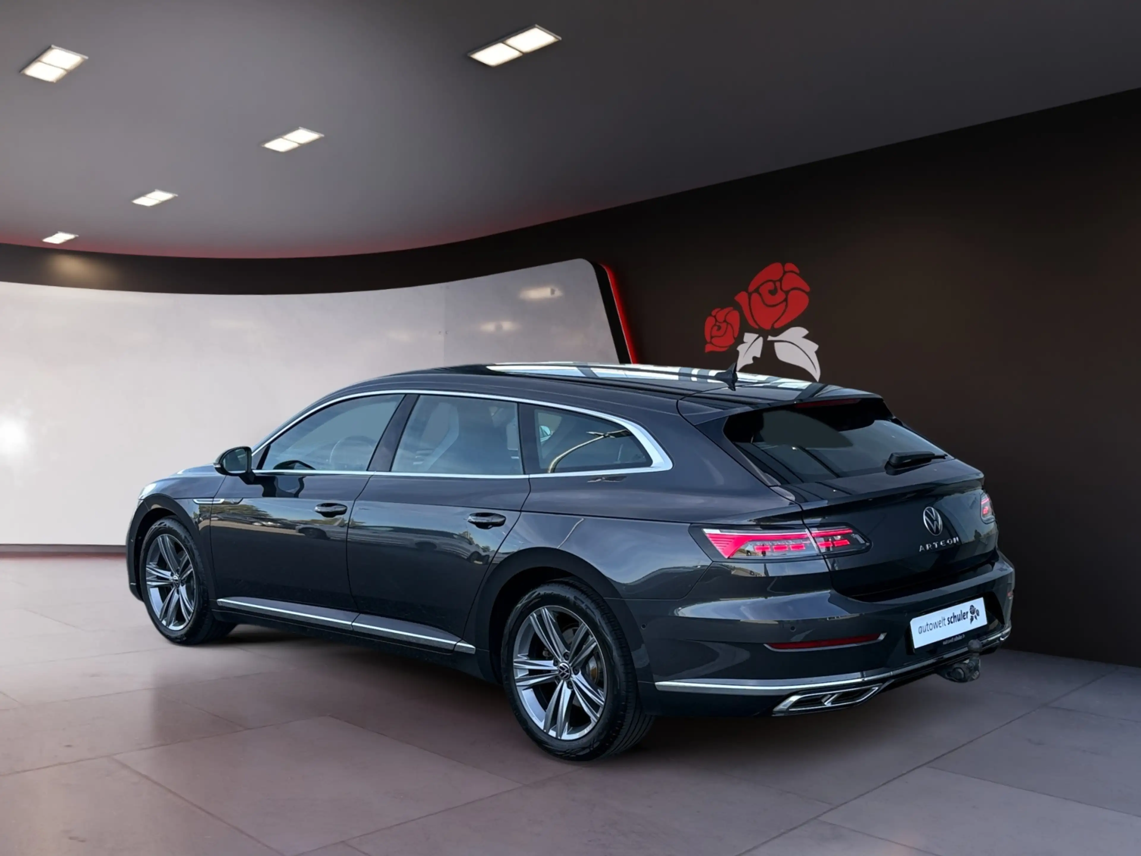 Volkswagen Arteon Shooting Brake 2,0 TSI DSG R-Line AHK — photo 4