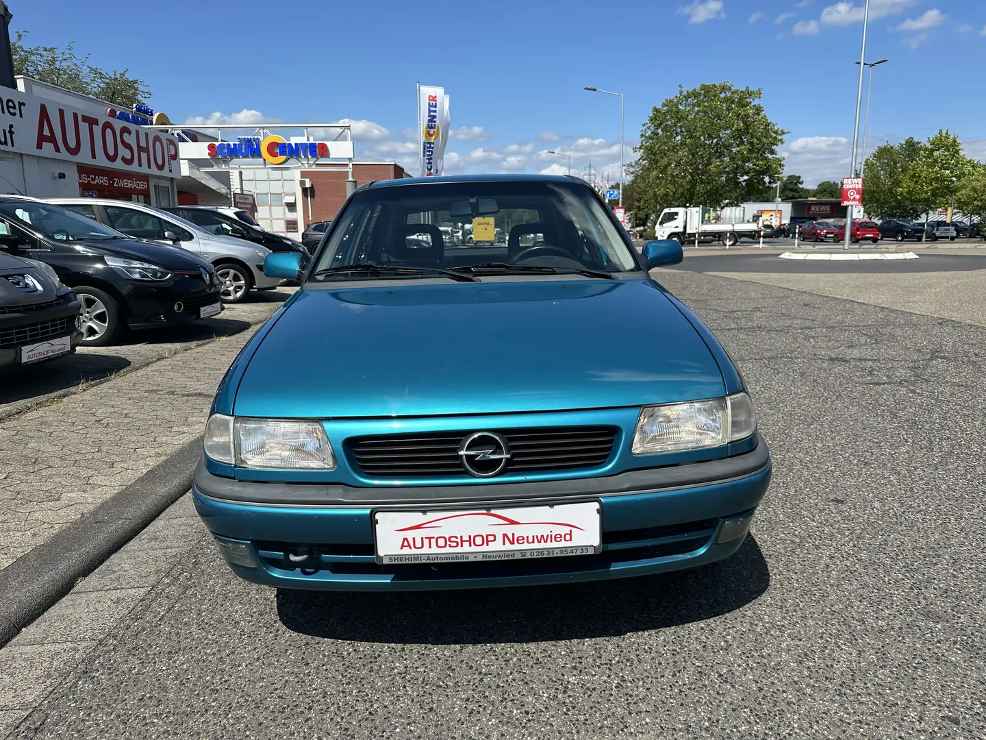 Opel Astra -F-CC Automatik Bleu - 2