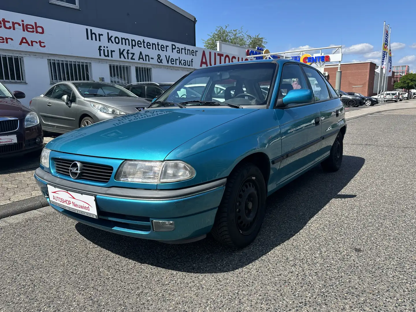 Opel Astra -F-CC Automatik Bleu - 1