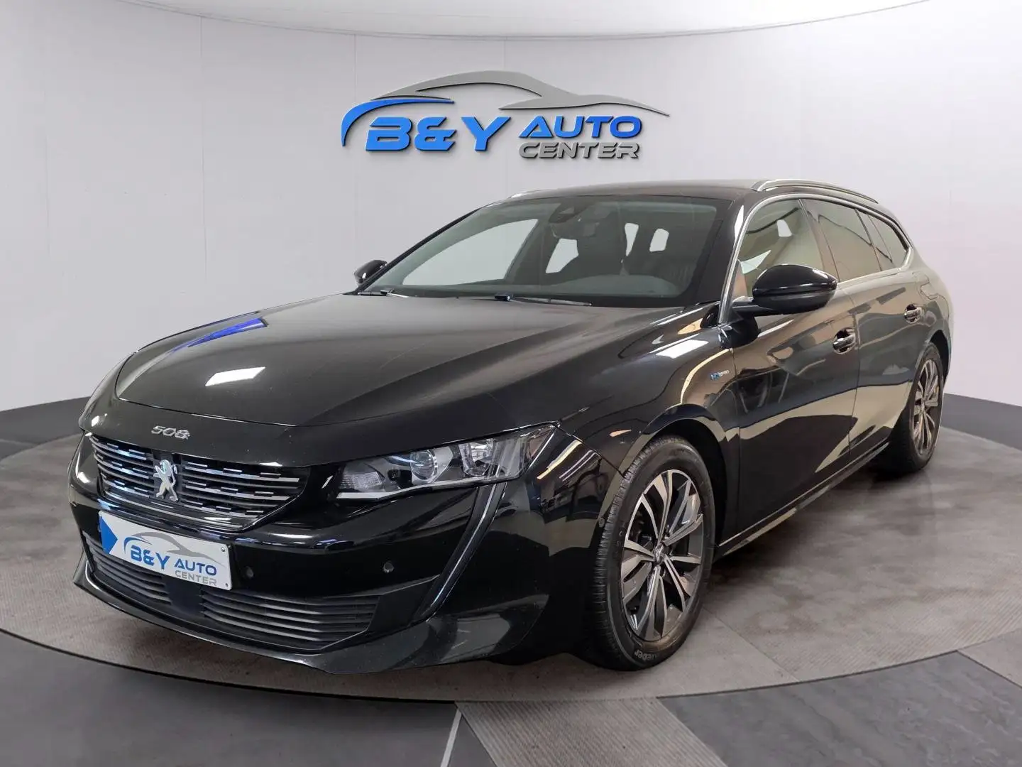 Peugeot 508 508 SW Hybrid 225 e-EAT8 Allure Pack Zwart - 1