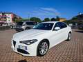 Alfa Romeo Giulia 2.2 Turbodiesel 160 CV AT8 ROSSO EDITION Bianco - thumbnail 3