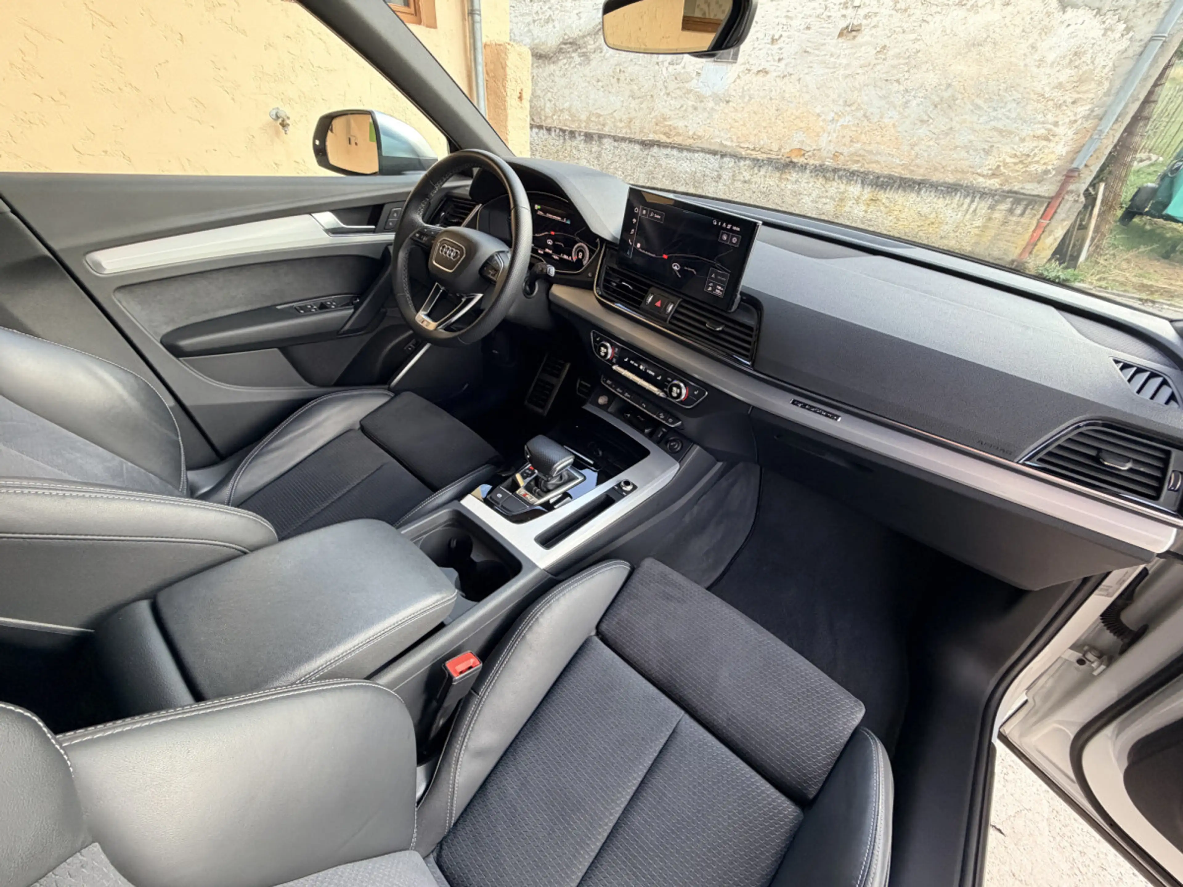 Audi SQ5 Quattro 341cv — photo 7