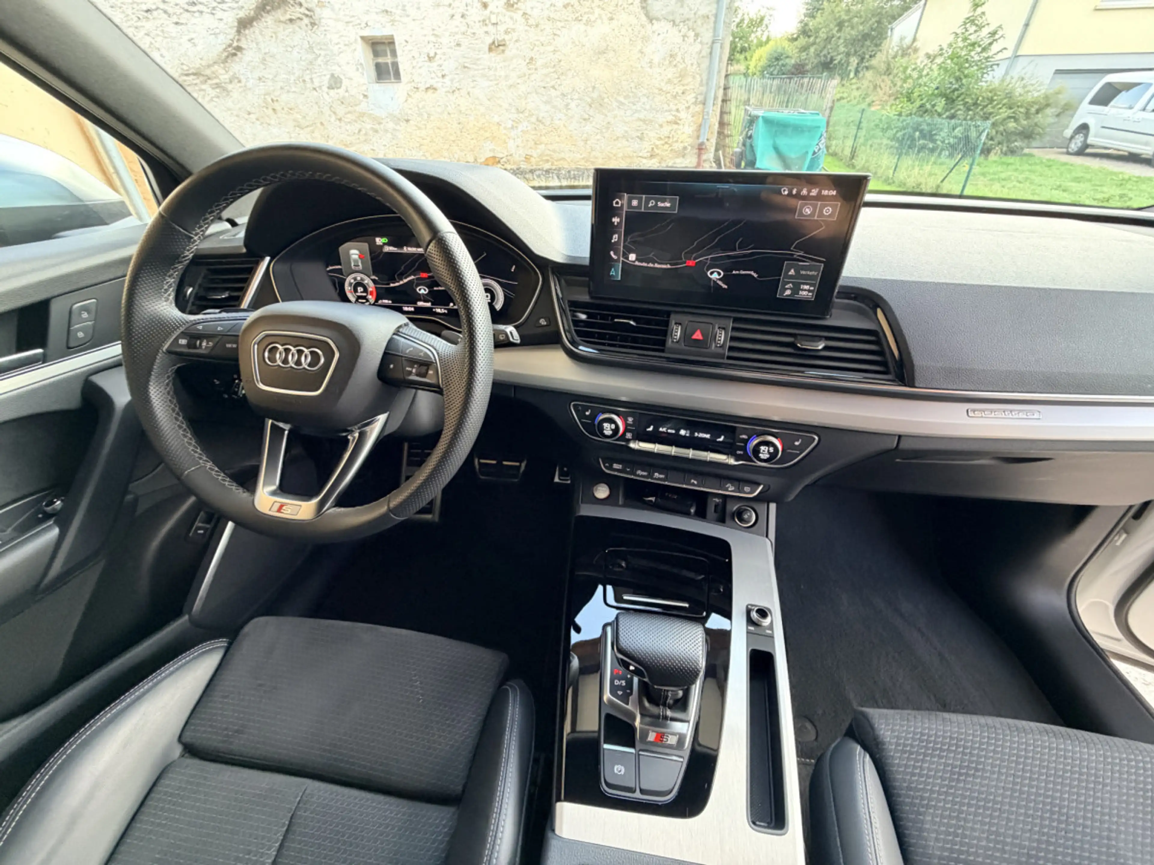 Audi SQ5 Quattro 341cv — photo 8