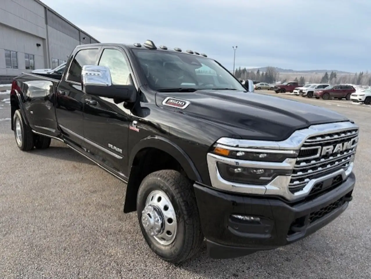 RAM 3500 снимка RAM 3500