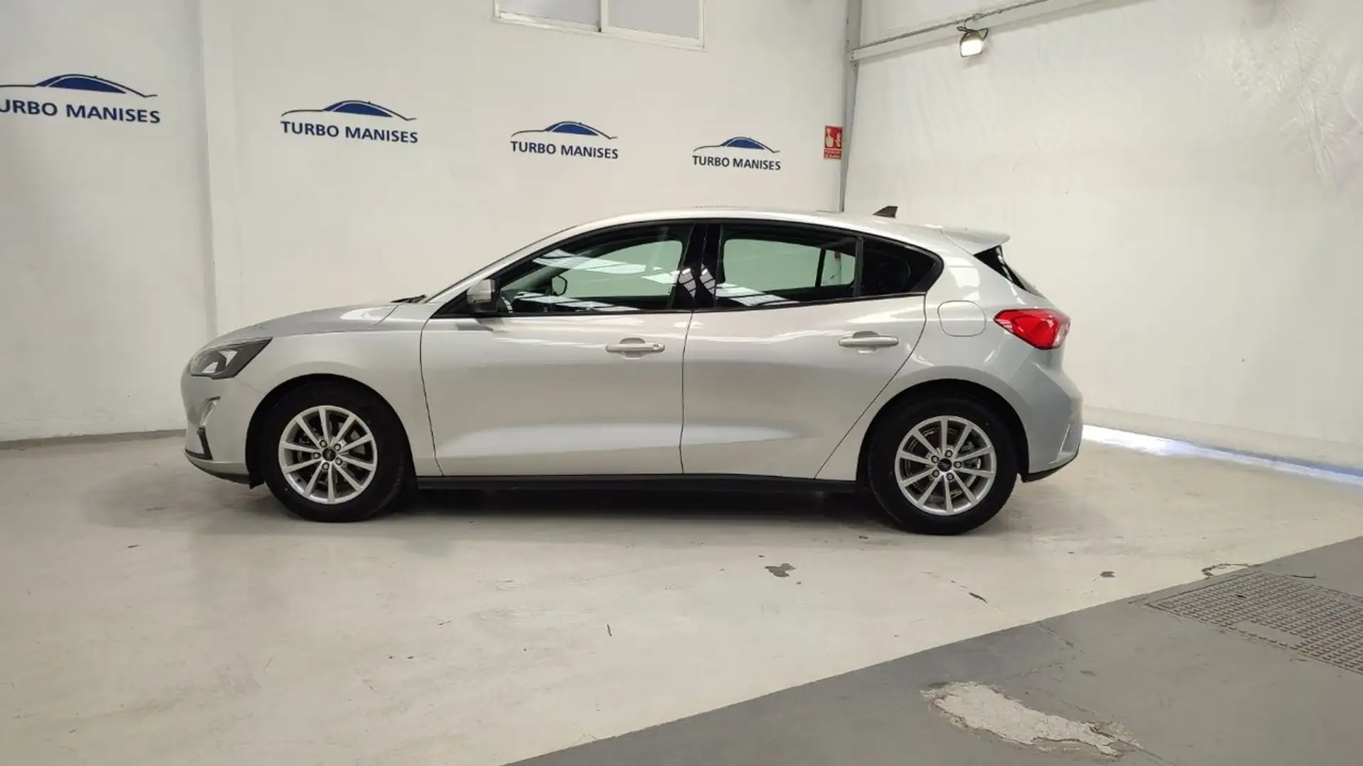 Ford Focus 1.5Ecoblue Trend+ 95 Plateado - 2