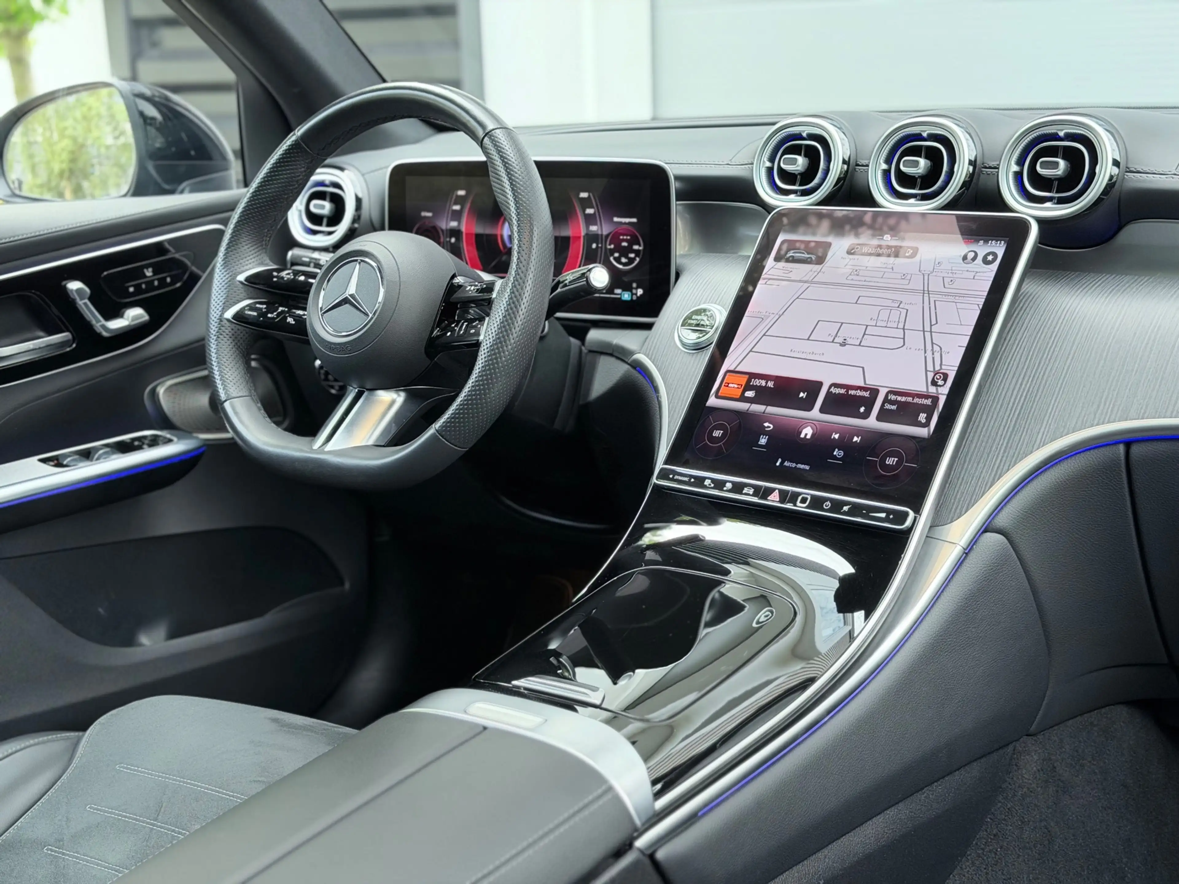 Mercedes-Benz GLC 400 400e 4MATIC AMG Pano/Memory/Burmester — photo 19