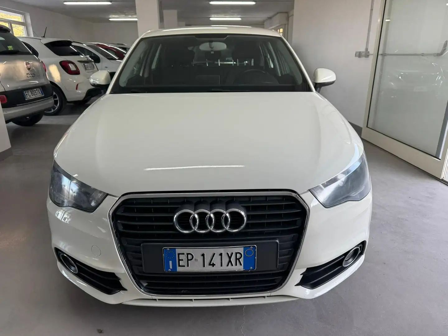 Audi A1 A1 I 2010 Sportback Sportback 1.6 tdi Ambitio 90cv Blanc - 2