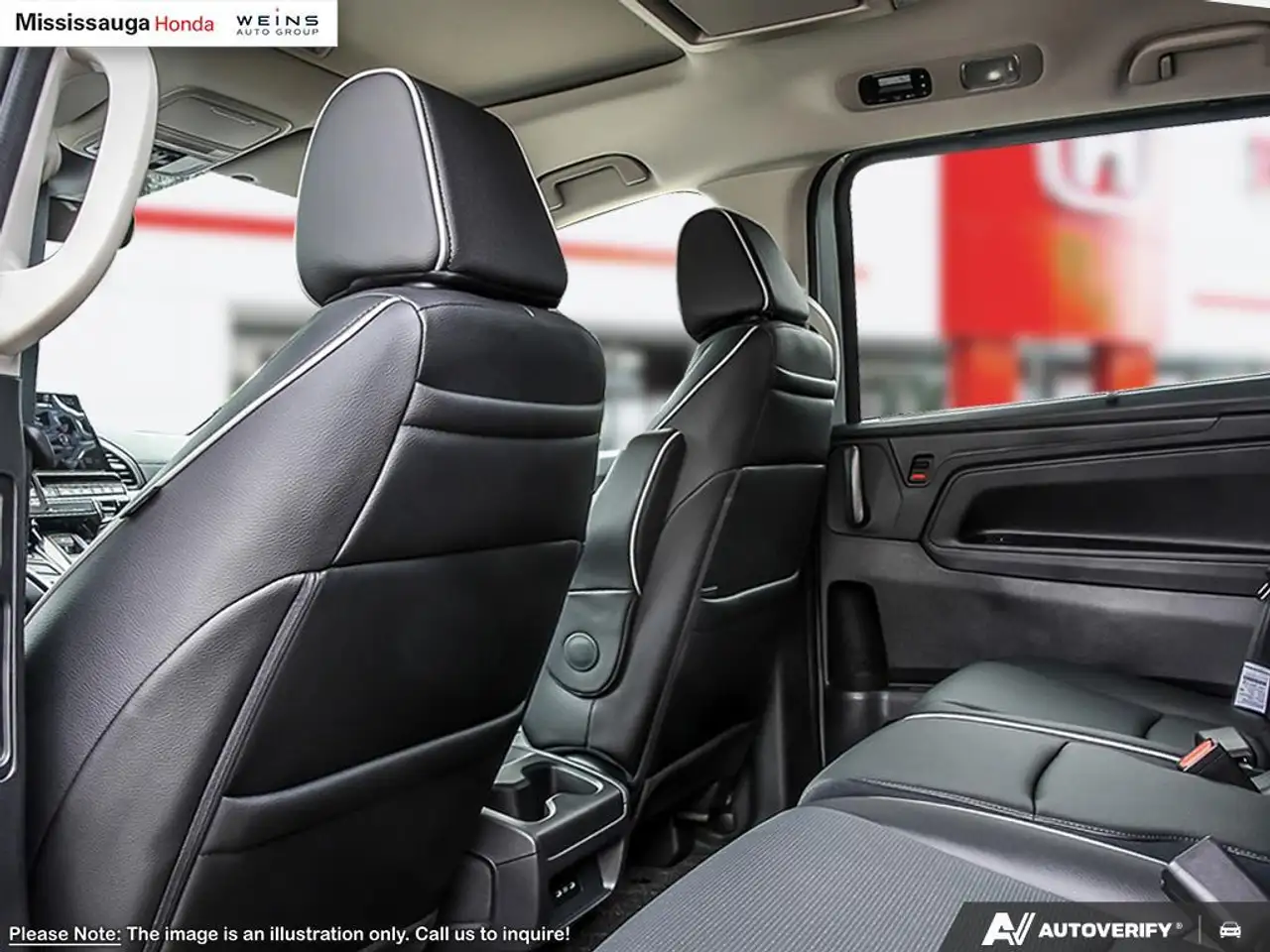 Honda Odyssey снимка Honda Odyssey